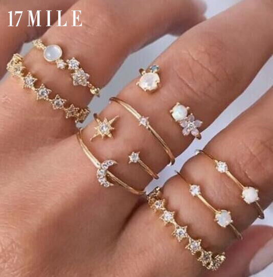 Vintage Gold Metal Crystal Rings Set - The MAYZ