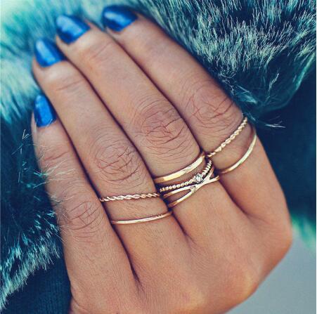 Vintage Gold Metal Crystal Rings Set - The MAYZ