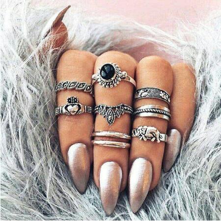 Vintage Gold Metal Crystal Rings Set - The MAYZ