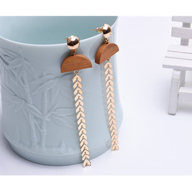 Long Slope Geometric circle earrings - The MAYZ