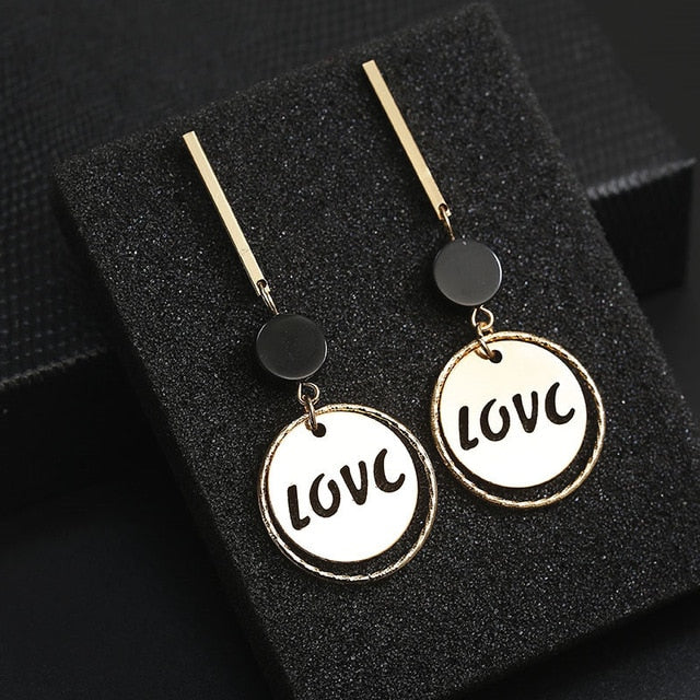Long Slope Geometric circle earrings - The MAYZ
